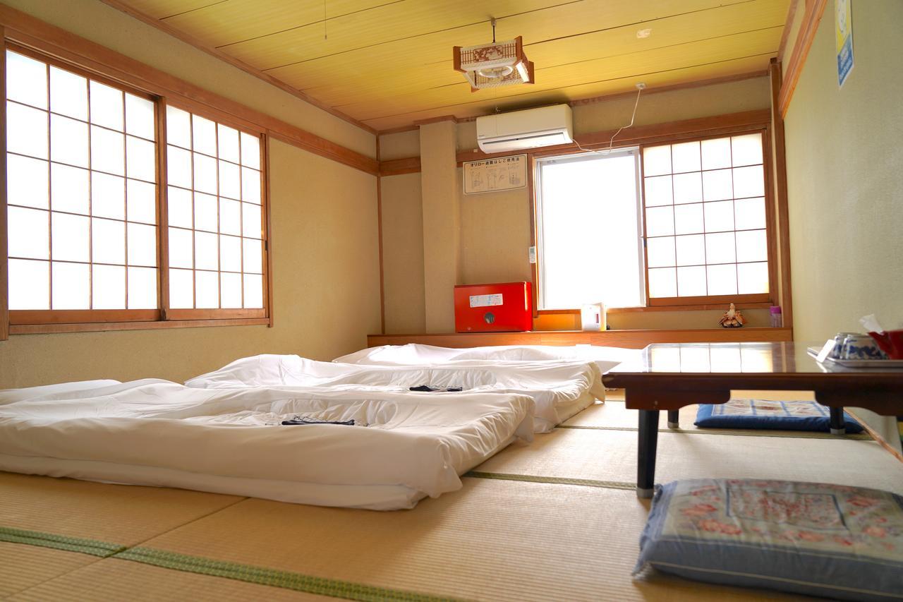 פוג'יקאוואגוצ'יקו Fujinoya Ryokan מראה חיצוני תמונה